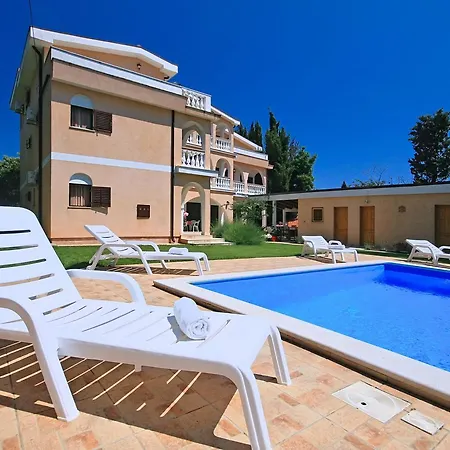 Sun Palace Premantura