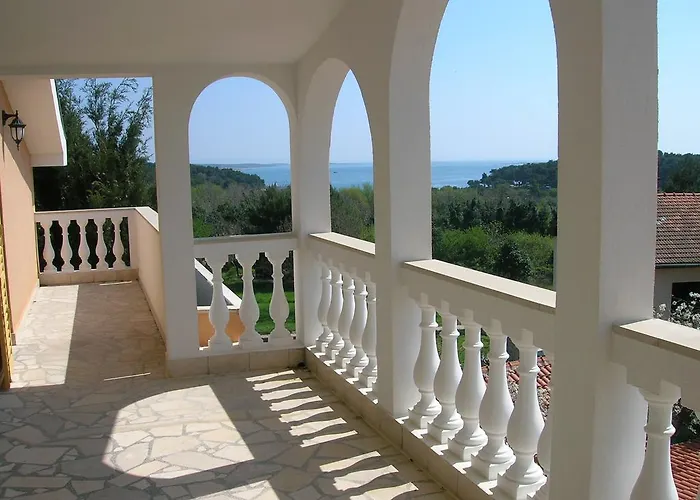 Sun Palace Gostinjska kuća Premantura