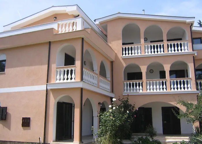 Sun Palace Vendégház Premantura