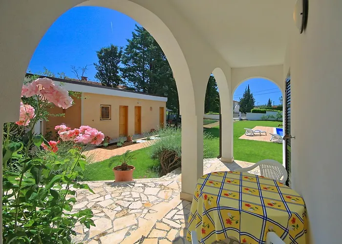 Sun Palace 4* Premantura