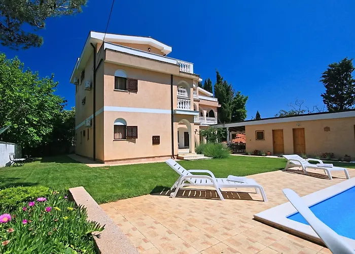 Gostinjska kuća Sun Palace 4*