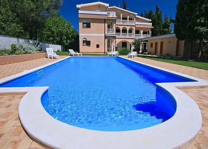 Gostinjska kuća Sun Palace