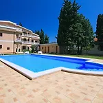 Sun Palace بيت ضيافة بريمونتيرا