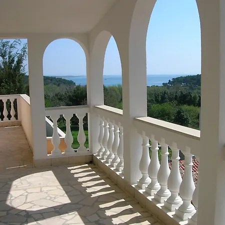 Sun Palace Guest house Premantura