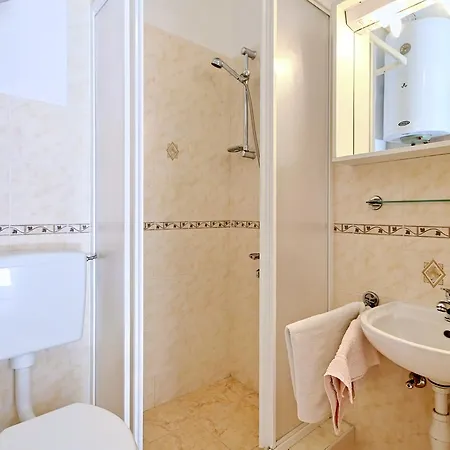 Sun Palace 3* Premantura