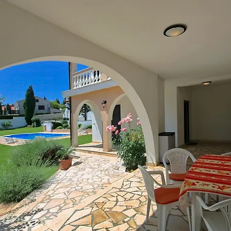 Sun Palace Guest house